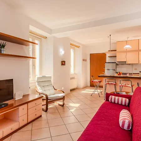 La Piazzetta Sul By Interhome 公寓